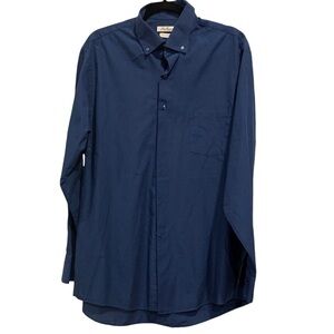 Van Heusen Men’s Regular Fit Button Down Shirt 👔